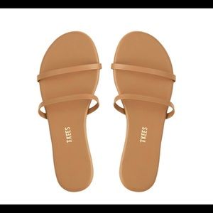 New TKEES Gemma sandal!